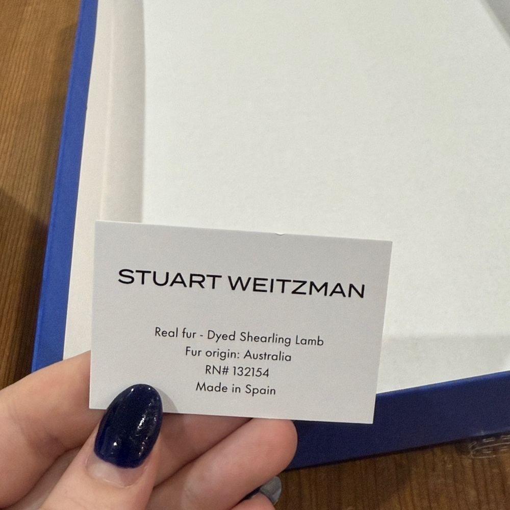 Stuart Weitzman Shearling Mule - Picture 9 of 11